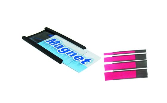 Mágneses C-profil papír címkével és átlátszó fóliával